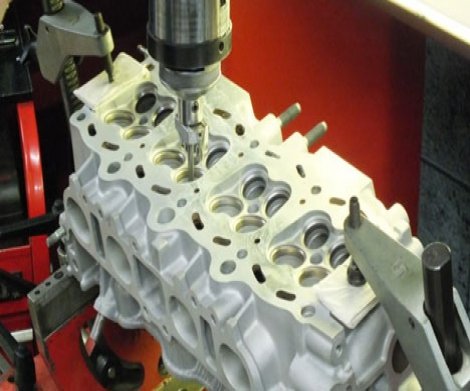 cylinder head engine reconditioning